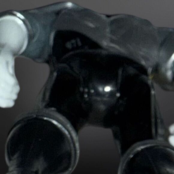 Power Rangers Lightning Collection Dino Charge Black B21 - Picture 3 of 7